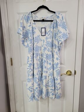 Universal Thread White Dress with Light Blue Floral Print